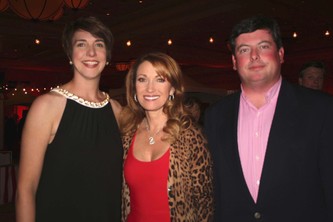  Jennifer Perry (executive director) and husband with Jane Seymour (event host & spokesperson)